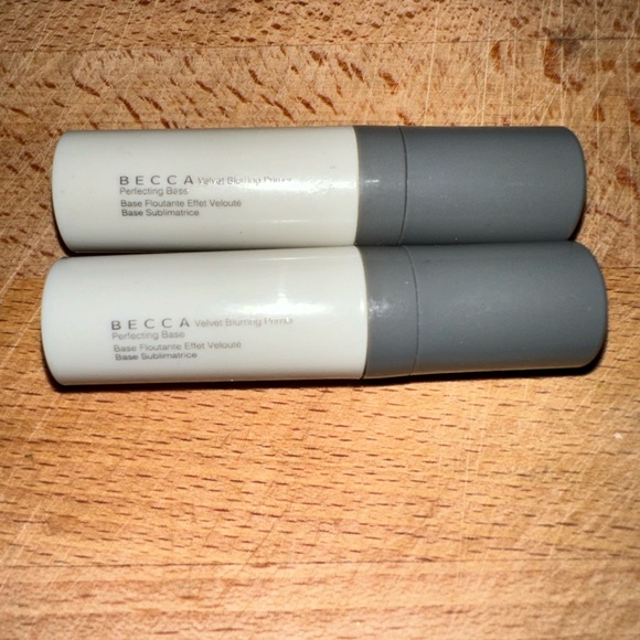 2 BECCA Velvet Blurring primer SAMPLES - Picture 5 of 5